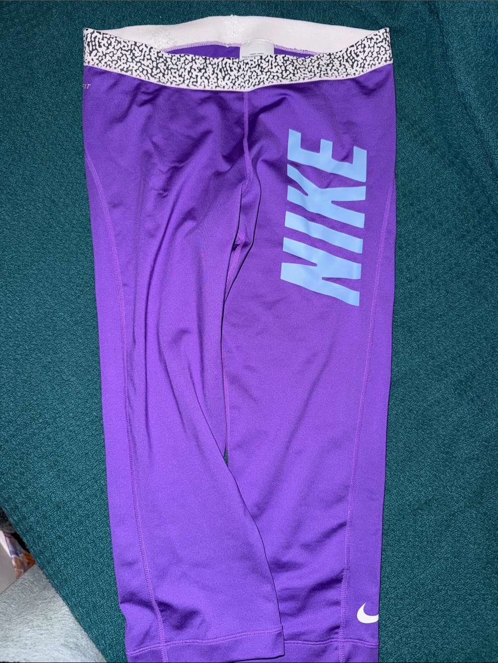 Nike women’s Purple Athletic Leggings with Logo
